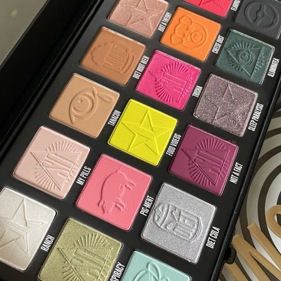 Jeffree Star bundle - Picture 3 of 5